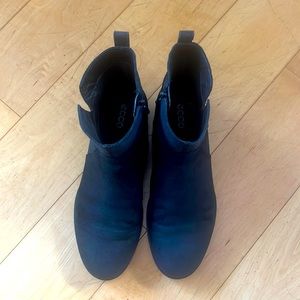 Ecco  Boots